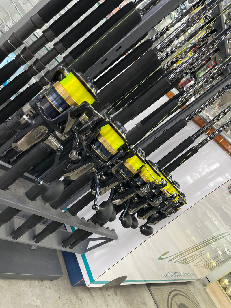 Load image into Gallery viewer, Rod Combo Shimano Spheros 14000 on a Black Hook 7' Medium-Heavy Rod
