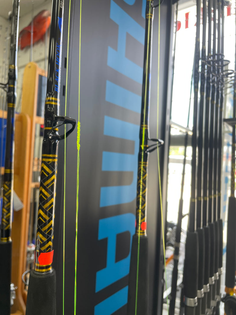 Load image into Gallery viewer, Rod Combo Shimano Tyrnos 20 II on a Black Hook 6' 20-50lb Stand-Up Rod
