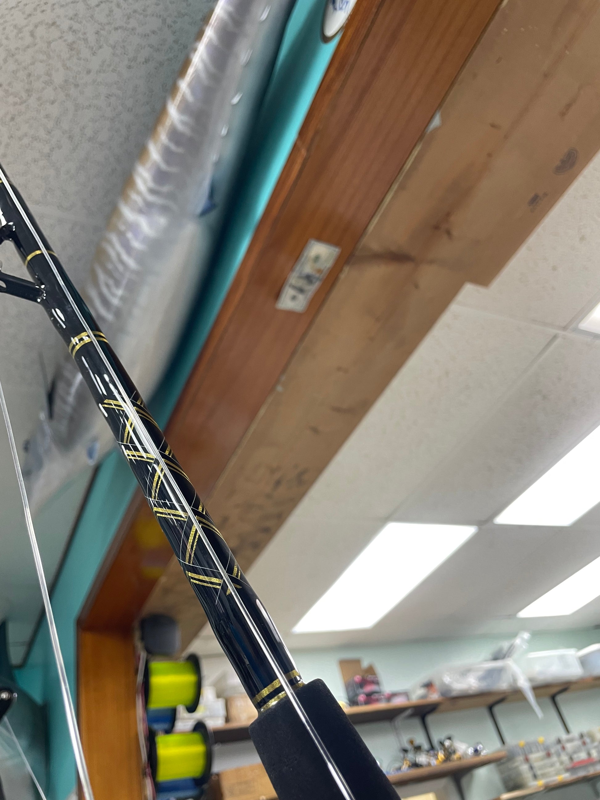 shimano 30 and rod with 60 Shimano Tiagra 30 on LMR 6' 30-50 Rod Combo