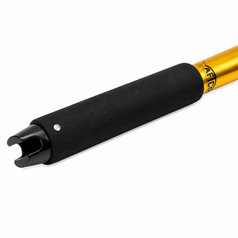 Load image into Gallery viewer, Close-up of AFTCO Flying Gaff Handle showing black foam grip and forked end fitting
