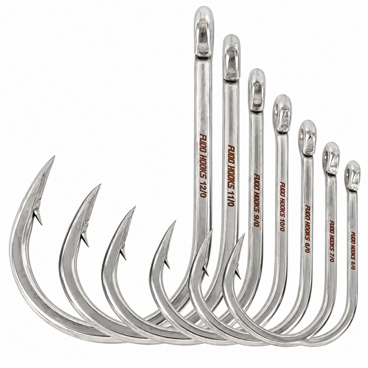 FUDO Super Ocean Hays Aida Ringed Eye fishing hooks shown in multiple sizes, displaying the ringed eye, curved hook shape, and barbed points.