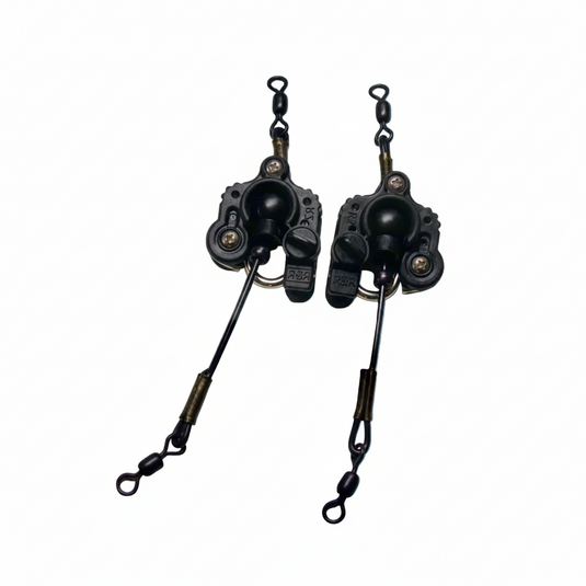 R&R Tackle R2/2 Mirrored Outrigger Clip Set (Port & Starboard)