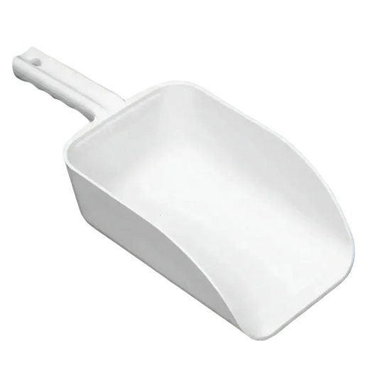 Hard Plastic Ice Scoop 82 oz.
