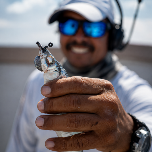 Ringer Swivel rigged on live bait for offshore fishing