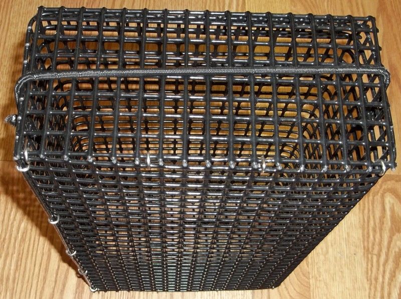 Load image into Gallery viewer, Metal Chum Basket 8"x4"x13" – Saltwater Chumming Pot
